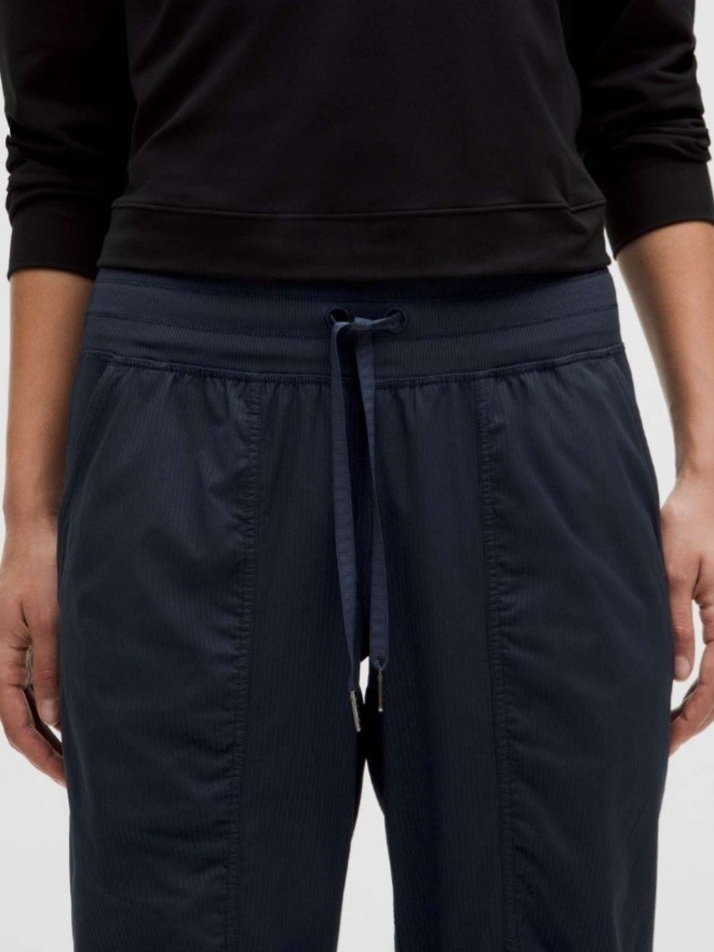 NWT Lululemon Dance Studio Mid-Rise Jogger *Tall True Navy Size 4 - Picture 2 of 4